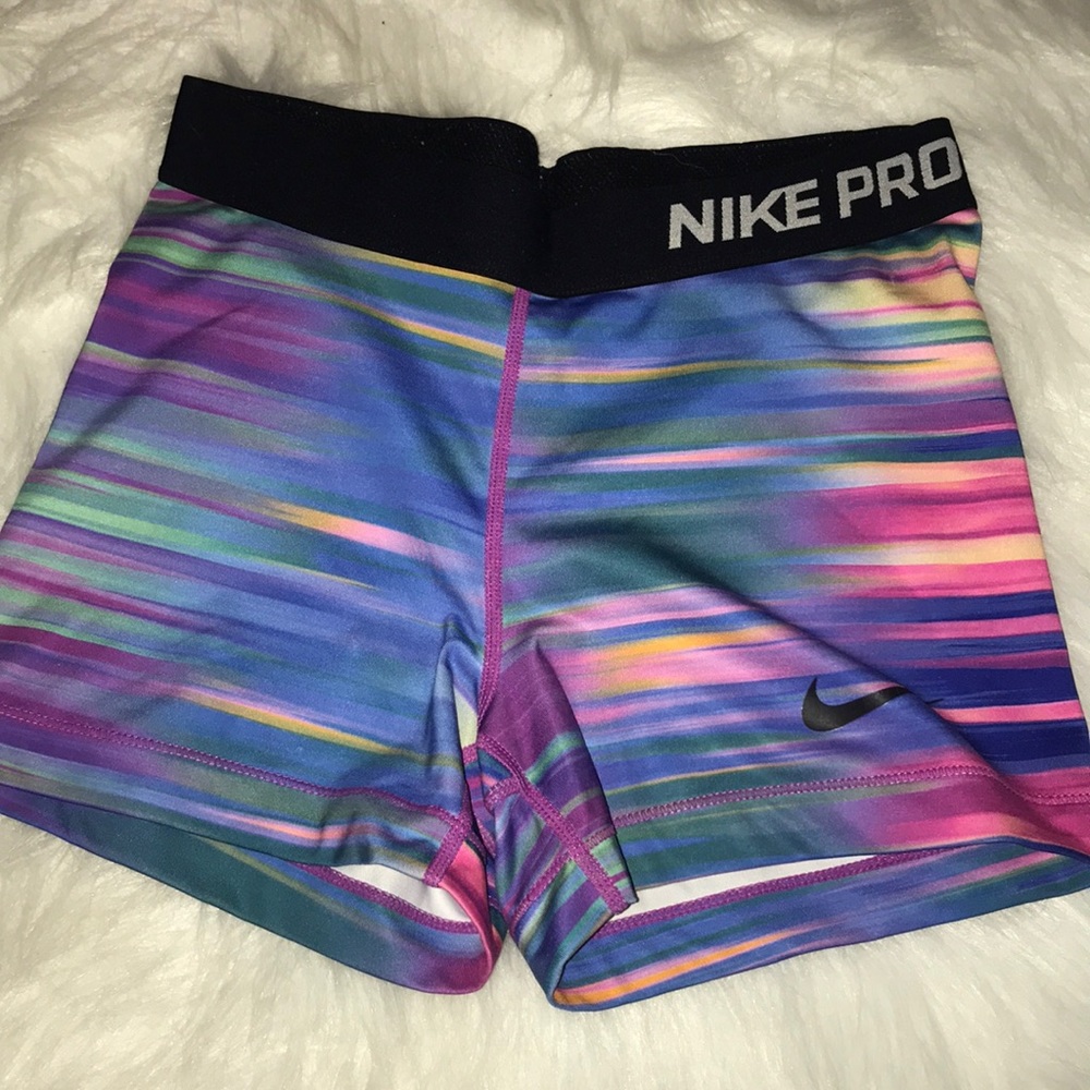 Nike pro workout shorts